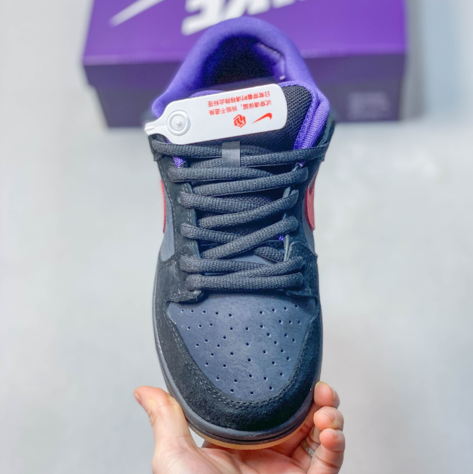 Nike SB Dunk Low – Black / Infrared / Court Purple Low-Top Skate Sneaker