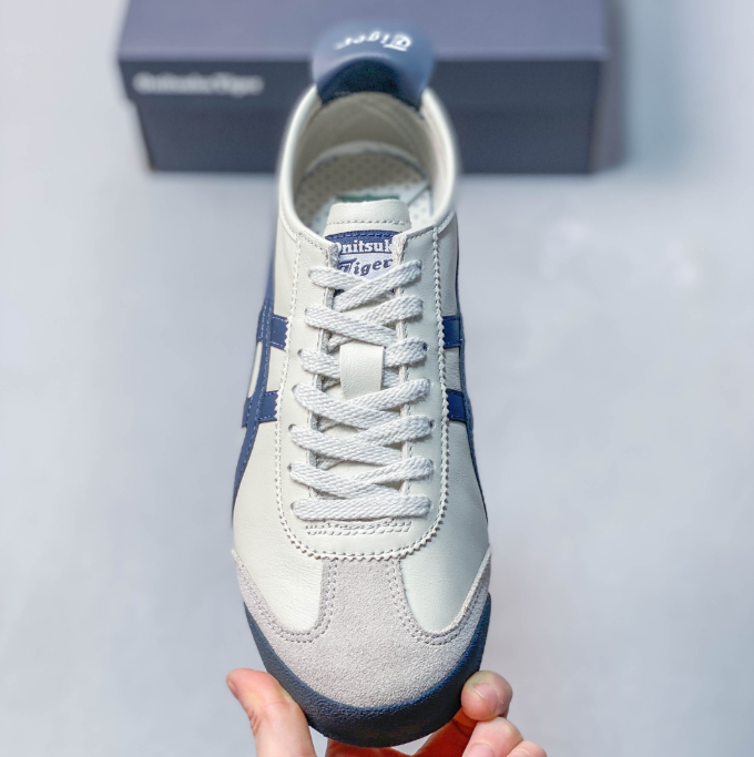 ASICS Onitsuka Tiger Mexico 66 – Cream / Navy Blue Low-Top Retro Sneaker