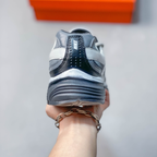 Nike Initiator –Smog-Choked Ashes / Dark Obsidian / Smoke Grey Retro Running Sneaker