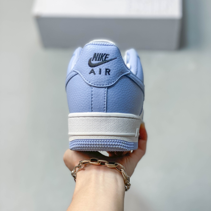 Nike Air Force 1 '07 – Classic Low Top Sneaker IM5755-700