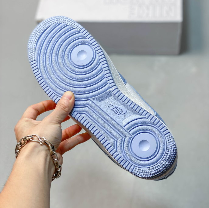 Nike Air Force 1 '07 – Classic Low Top Sneaker IM5755-700
