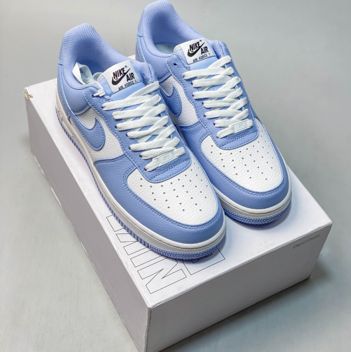 Nike Air Force 1 '07 – Classic Low Top Sneaker IM5755-700