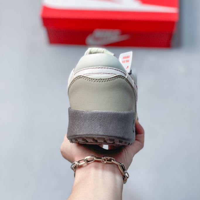 Nike Terra Manta – Sail / Light Orewood Brown / IM6689-202