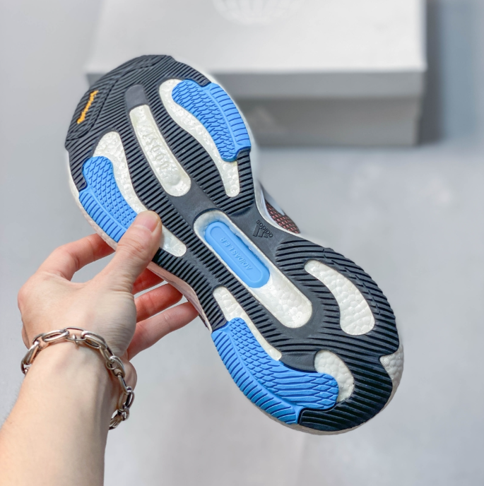 Adidas Solar Glide 5 – Core Cloud White / Turbo HO1162