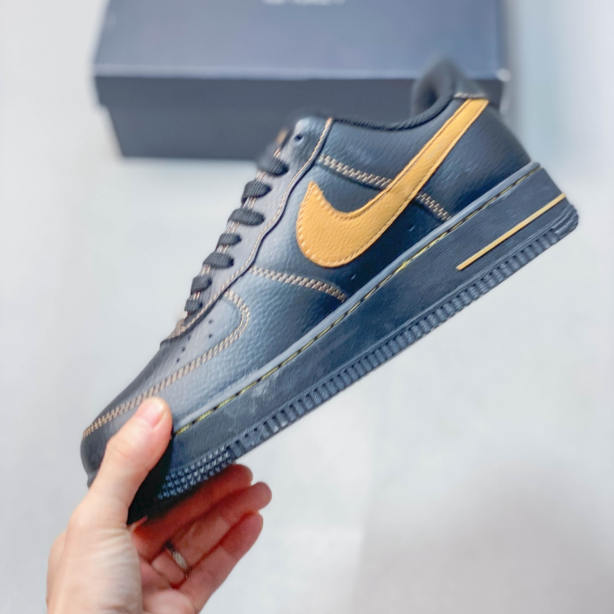 Nike Air Force 1 '07 Low Black Gold IM5755-700
