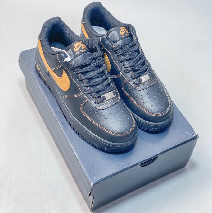 Nike Air Force 1 '07 Low Black Gold IM5755-700