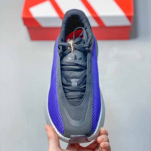 Adidas Hyperboost EDGE  Carbon Black / Electric Blue LA6214