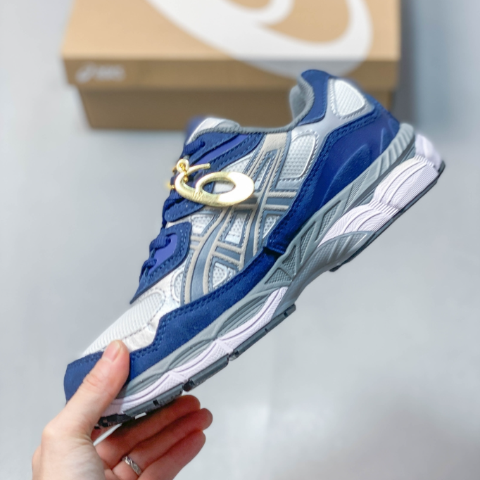 ASICS GEL-NYC    Metallic Silver / Royal Blue 1203A280-002
