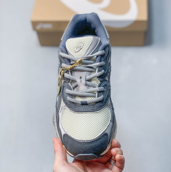 ASICS GEL-NYC Cream / Slate Grey 1203A280-002