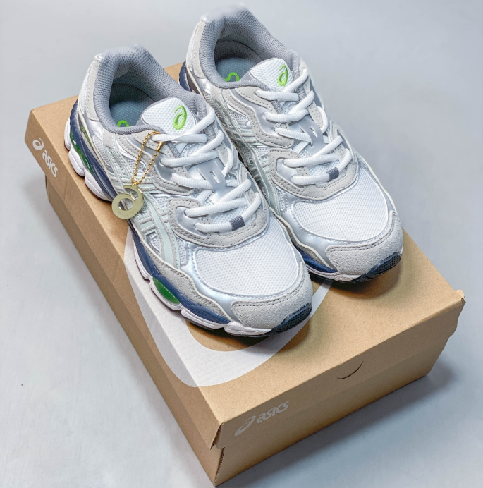 ASICS GEL-NYC  White / Glacier Grey / Navy  1203A280-002