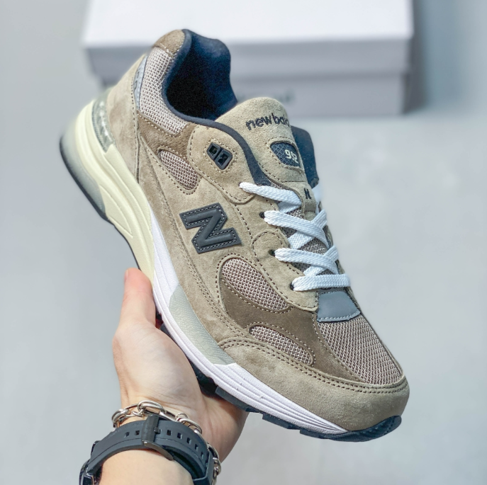 New Balance 992   Tan / Grey / Navy M992TN