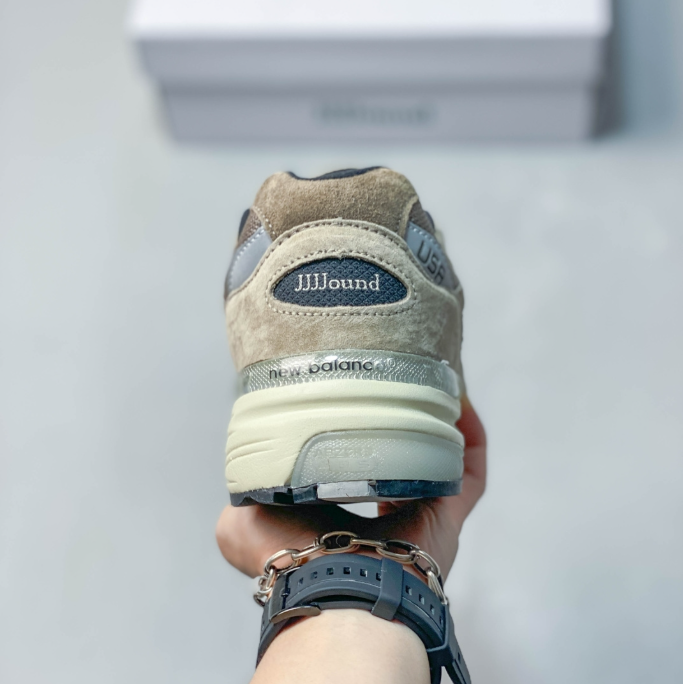 New Balance 992   Tan / Grey / Navy M992TN