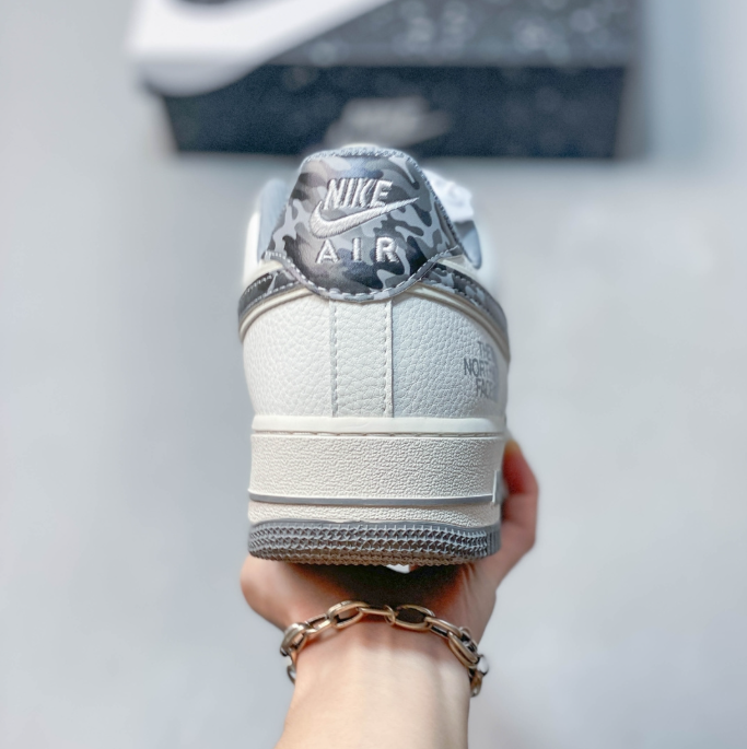Nike Air Force 1 '07 × The North Face – IM5755-700