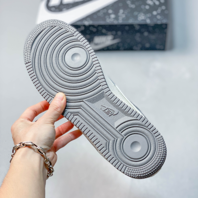 Nike Air Force 1 '07 × The North Face – IM5755-700