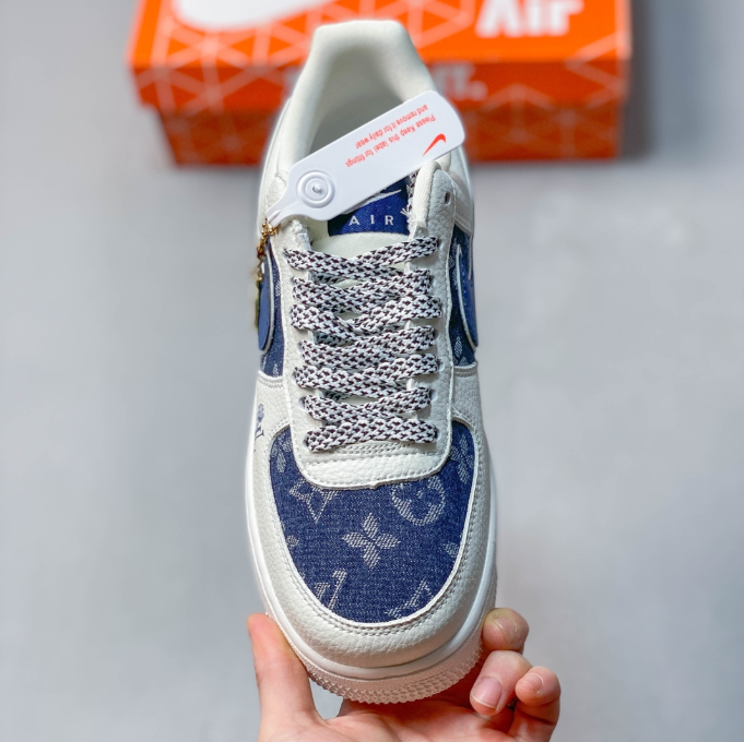 Nike Air Force 1 '07 × The North Face – IM5755-700