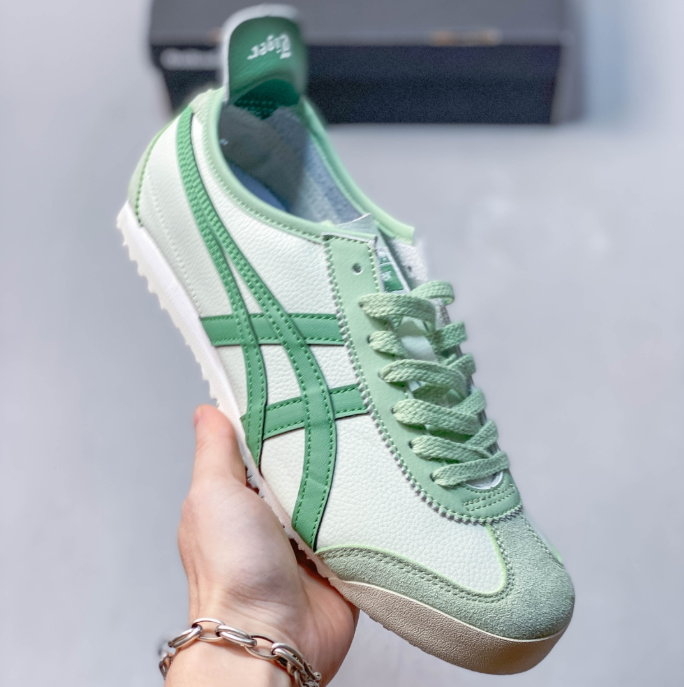ASICS  Onitsuka Tiger Mexico 66 – 1183B391-251
