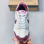 Nike Air Max Dawn Running shoes  DC4068-100