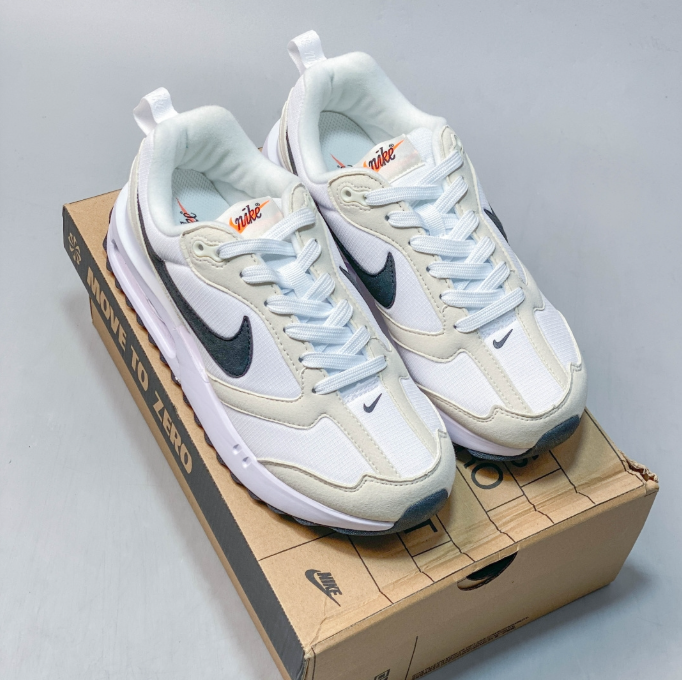 Nike Air Max Dawn Running shoes White / Light Bone DC4068-100