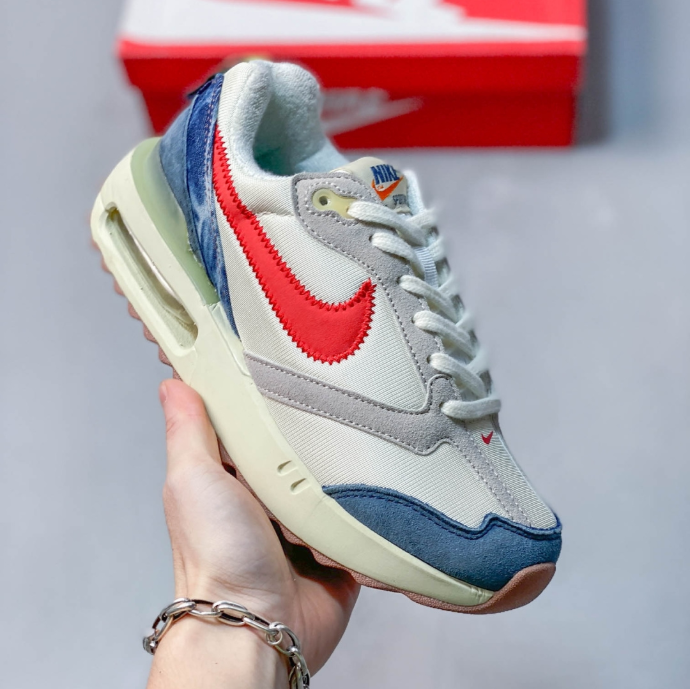 Nike Air Max Dawn Running shoes  DC4068-100