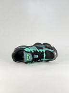 New Balance 9060 – Black / Mint Green Chunky Retro Sneaker