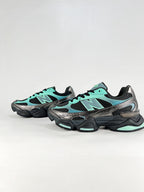 New Balance 9060 – Black / Mint Green Chunky Retro Sneaker