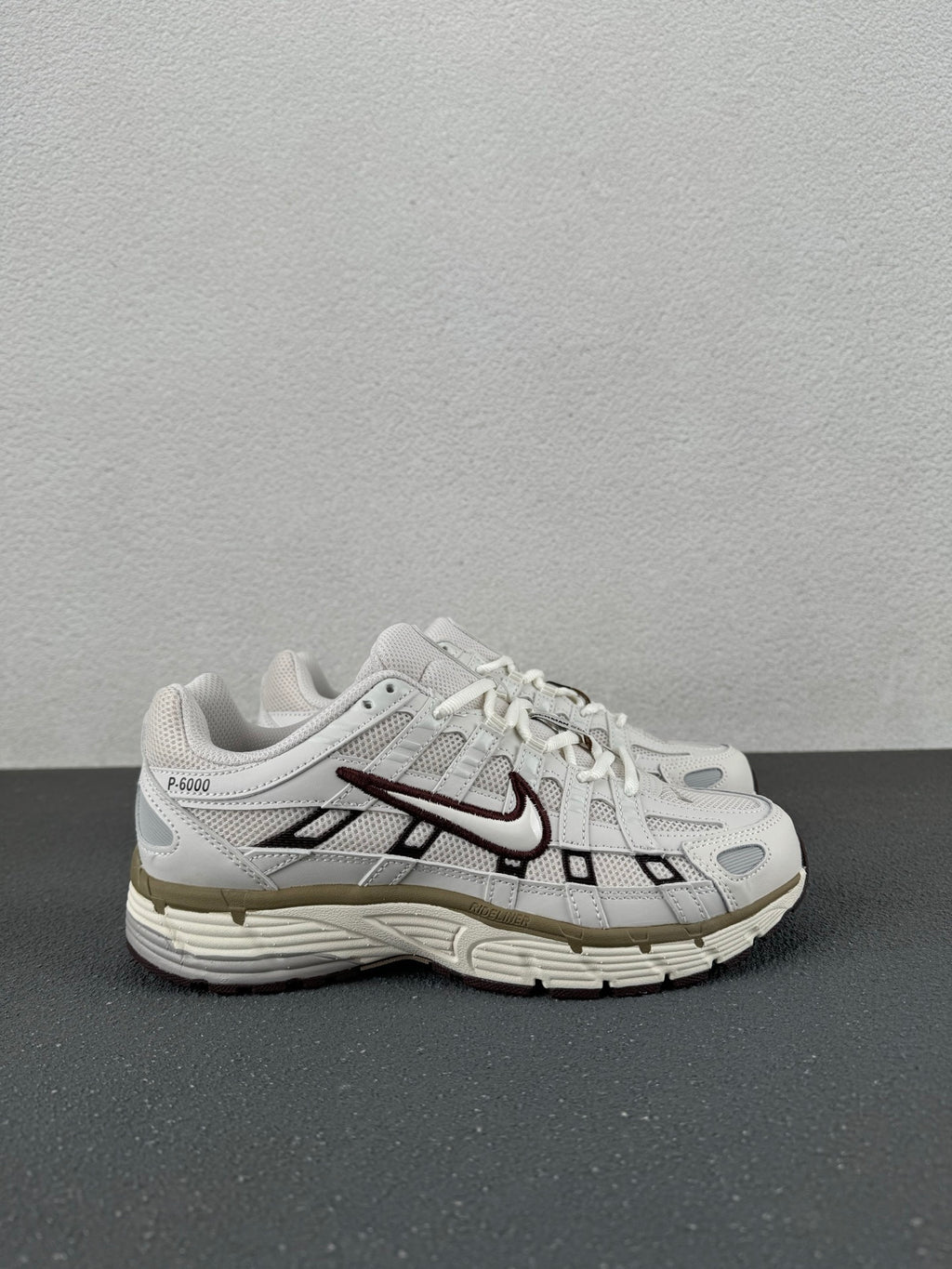 Nike P-6000 – White / Light Grey / Dark Brown Retro Running Sneaker