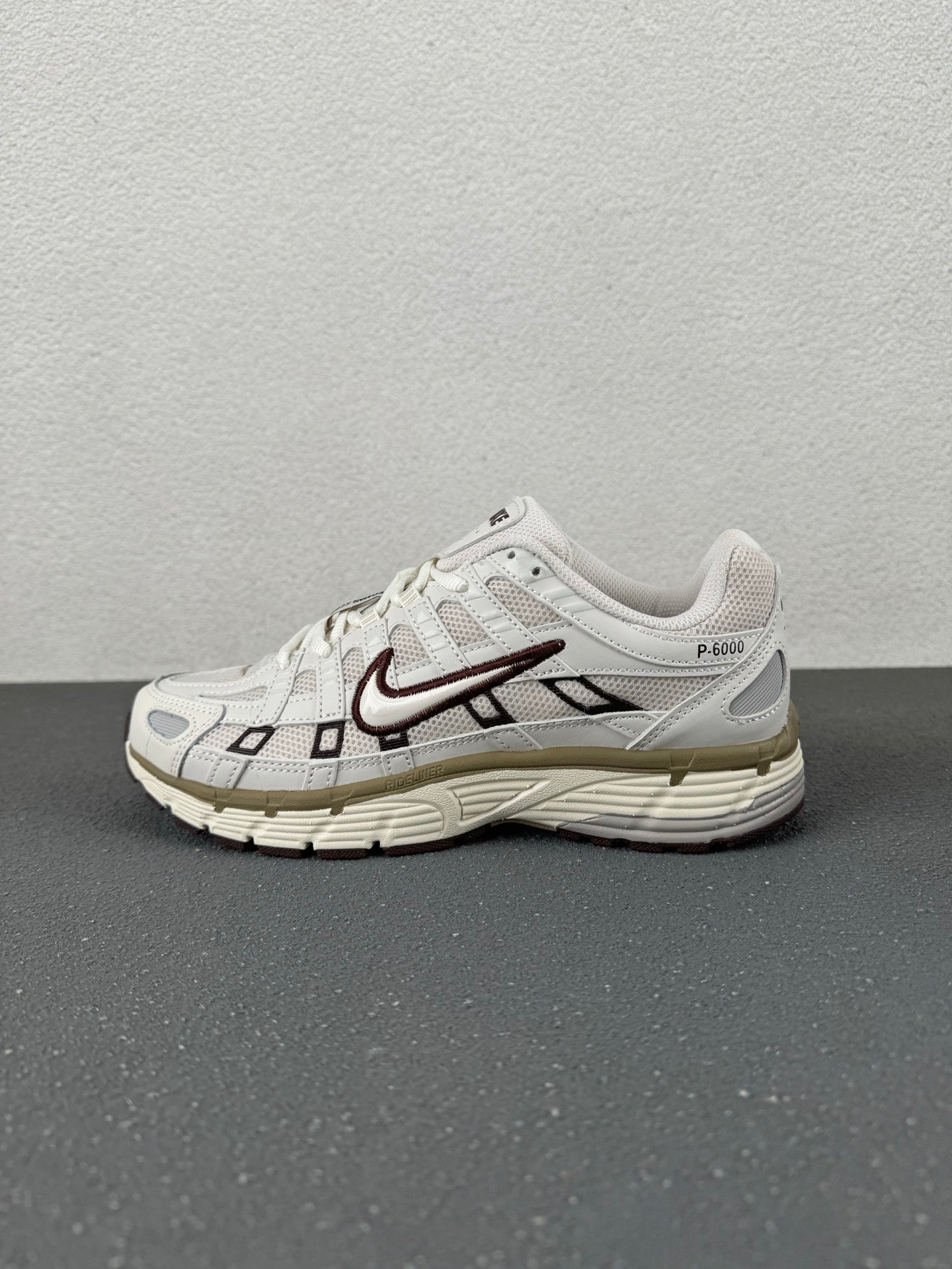 Nike P-6000 – White / Light Grey / Dark Brown Retro Running Sneaker