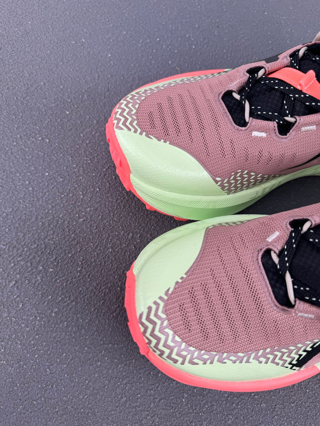 ASICS GEL-Trabuco 12 – Smokey Rose / Lime Green Trail Running Sneaker