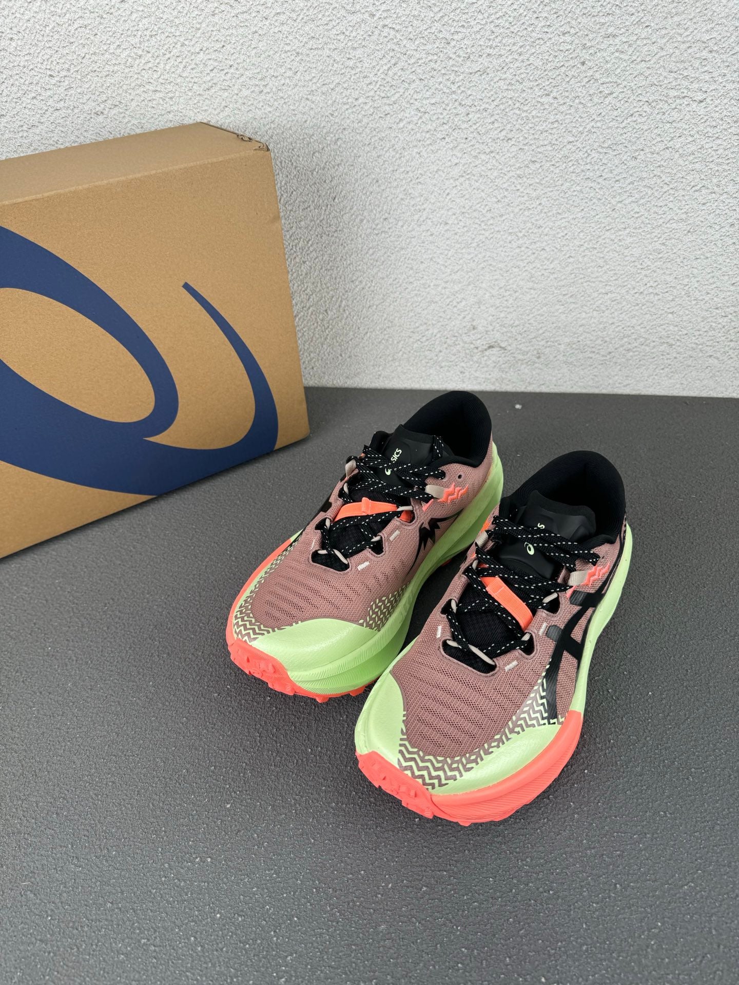 ASICS GEL-Trabuco 12 – Smokey Rose / Lime Green Trail Running Sneaker