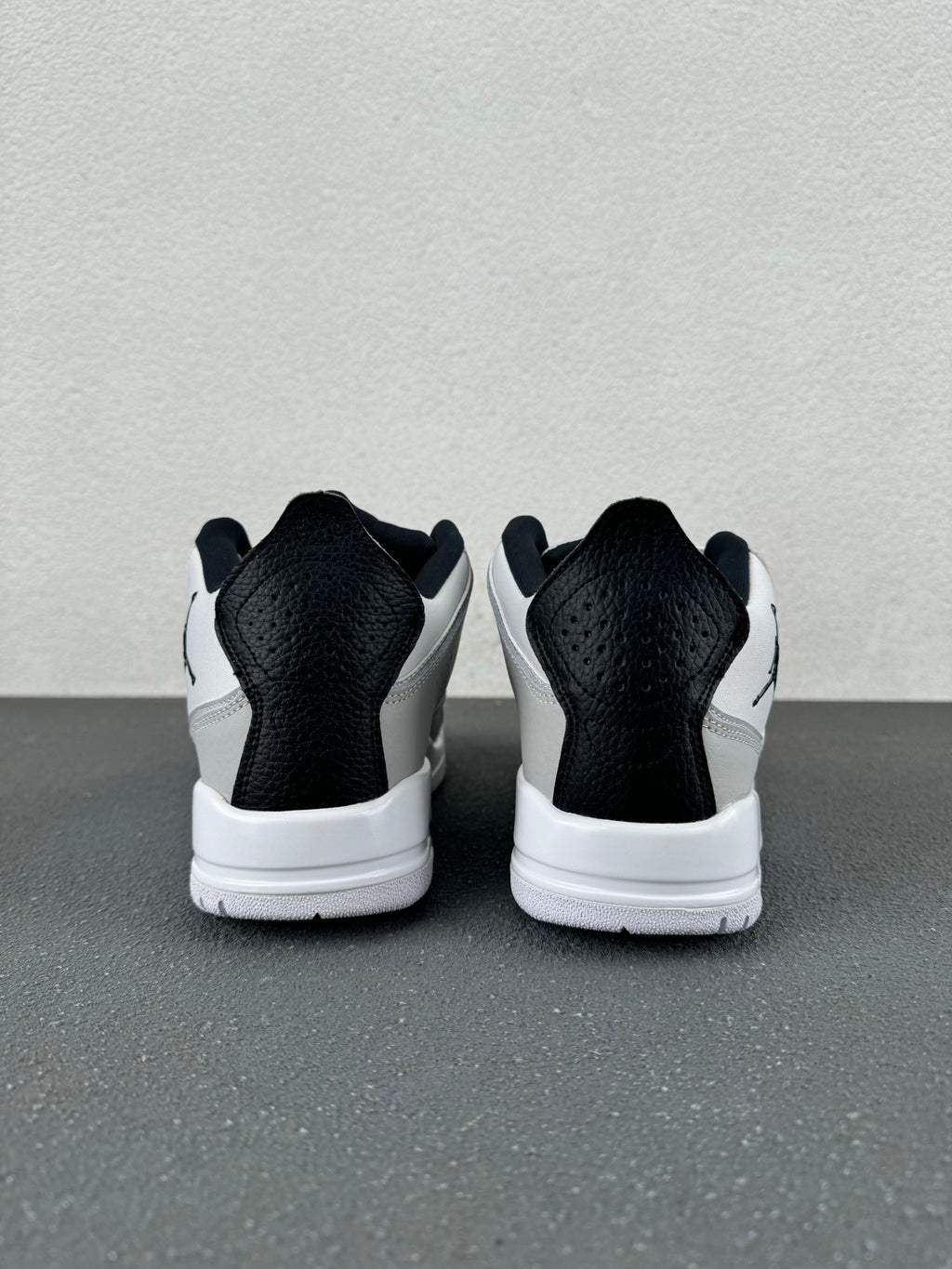 Nike AJ3Air Jordan Courtside 23 – Wolf Grey / White / Black Mid-Top Sneaker