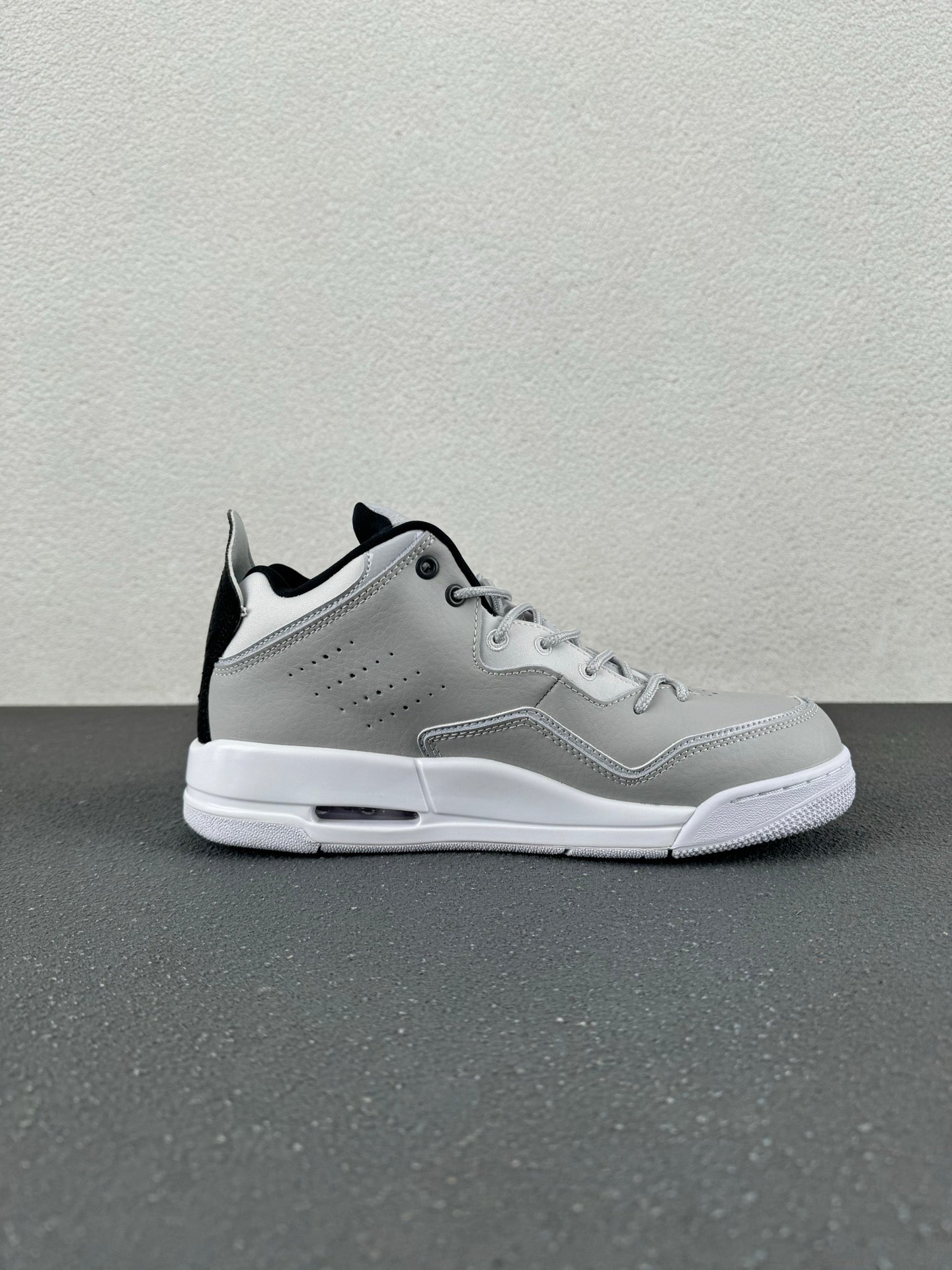 Nike AJ3Air Jordan Courtside 23 – Wolf Grey / White / Black Mid-Top Sneaker